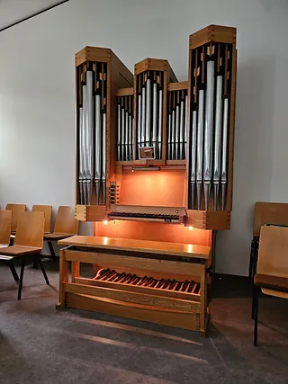 Frontansicht der Orgel in der Christuskirche