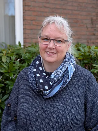 Simone Schneuing